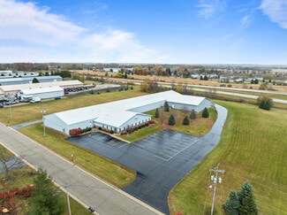 Plus de détails pour 130 Elizabeth Ln, Genoa City, WI - Industriel/Logistique à louer