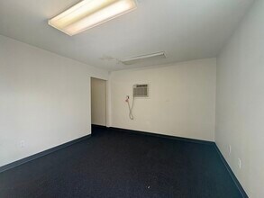 5411 Brookglen Dr, Houston, TX à louer Photo intérieure– Image 1 sur 3