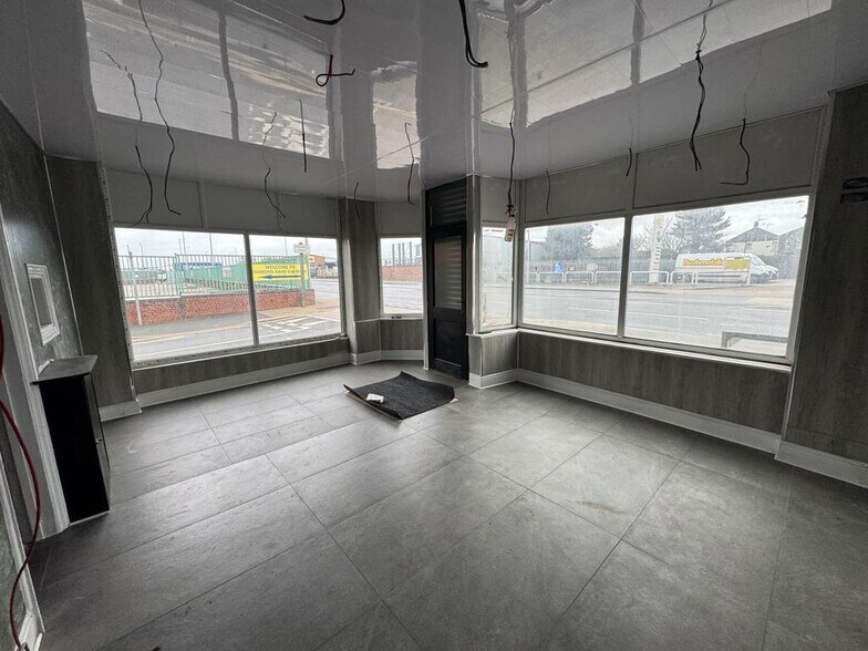 163 Stoneferry Road, Hull à vendre - Photo de l’immeuble – Image 3 sur 11