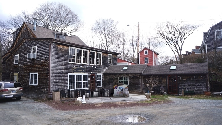 21 W Main St, North Kingstown, RI à louer - Photo de l’immeuble – Image 1 sur 1