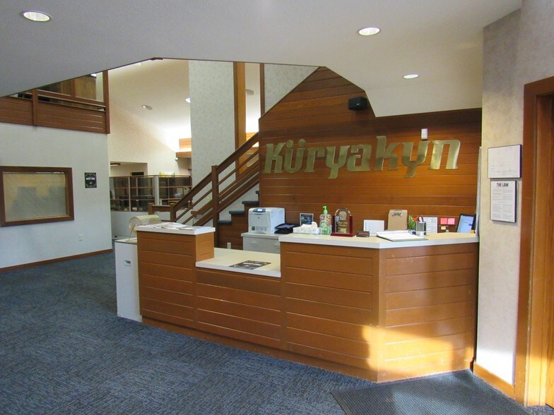 454 County Rd V V, Somerset, WI à vendre - Photo de l’immeuble – Image 3 sur 60