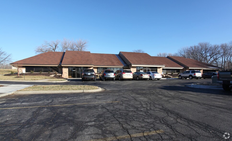 13600-13610 W 95th St, Lenexa, KS à vendre - Photo principale – Image 1 sur 4