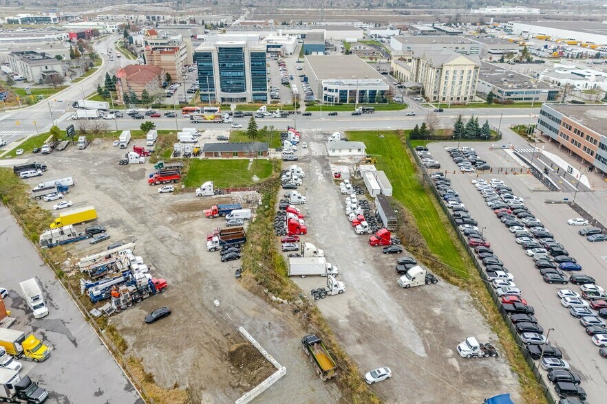 140-160 Derry Rd E, Mississauga, ON à vendre - Photo de l’immeuble – Image 3 sur 57
