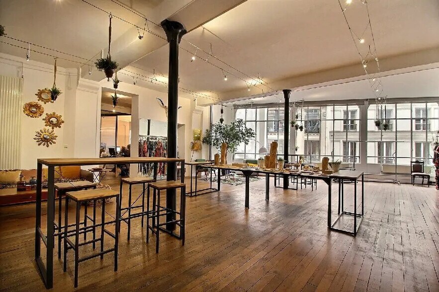 Bureau dans Paris à louer - Photo de l’immeuble – Image 1 sur 7