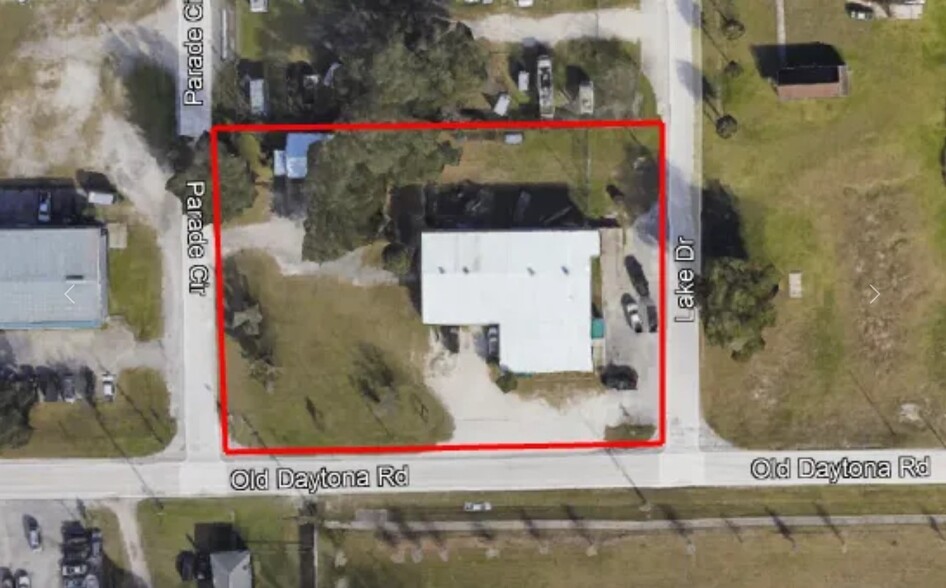 207 Old Daytona Rd, Deland, FL à louer - Photo de l’immeuble – Image 1 sur 1