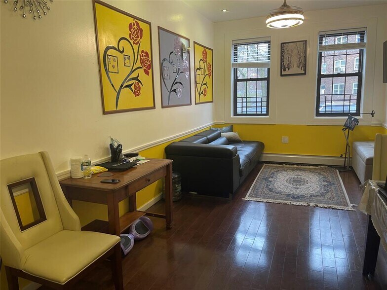 1891 Pacific St, Brooklyn, NY à vendre - Photo intérieure – Image 2 sur 19