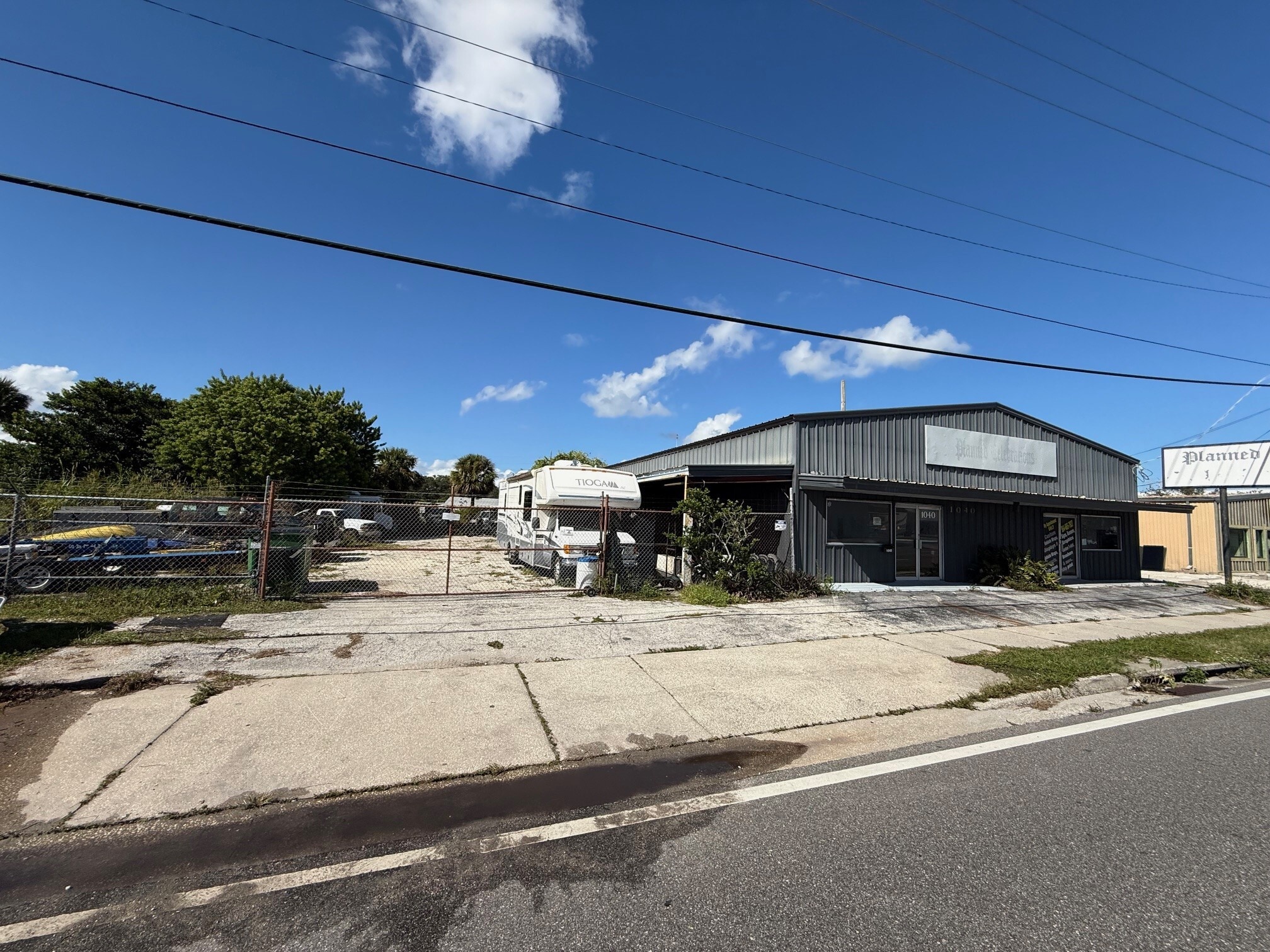 1040 Aurora Road, Melbourne, FL à vendre Photo principale– Image 1 sur 14