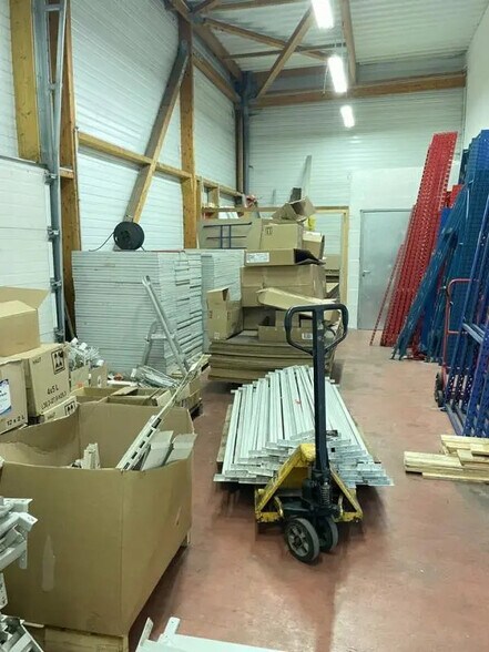 Local commercial dans Plourin-lès-Morlaix à vendre - Photo de l’immeuble – Image 3 sur 3