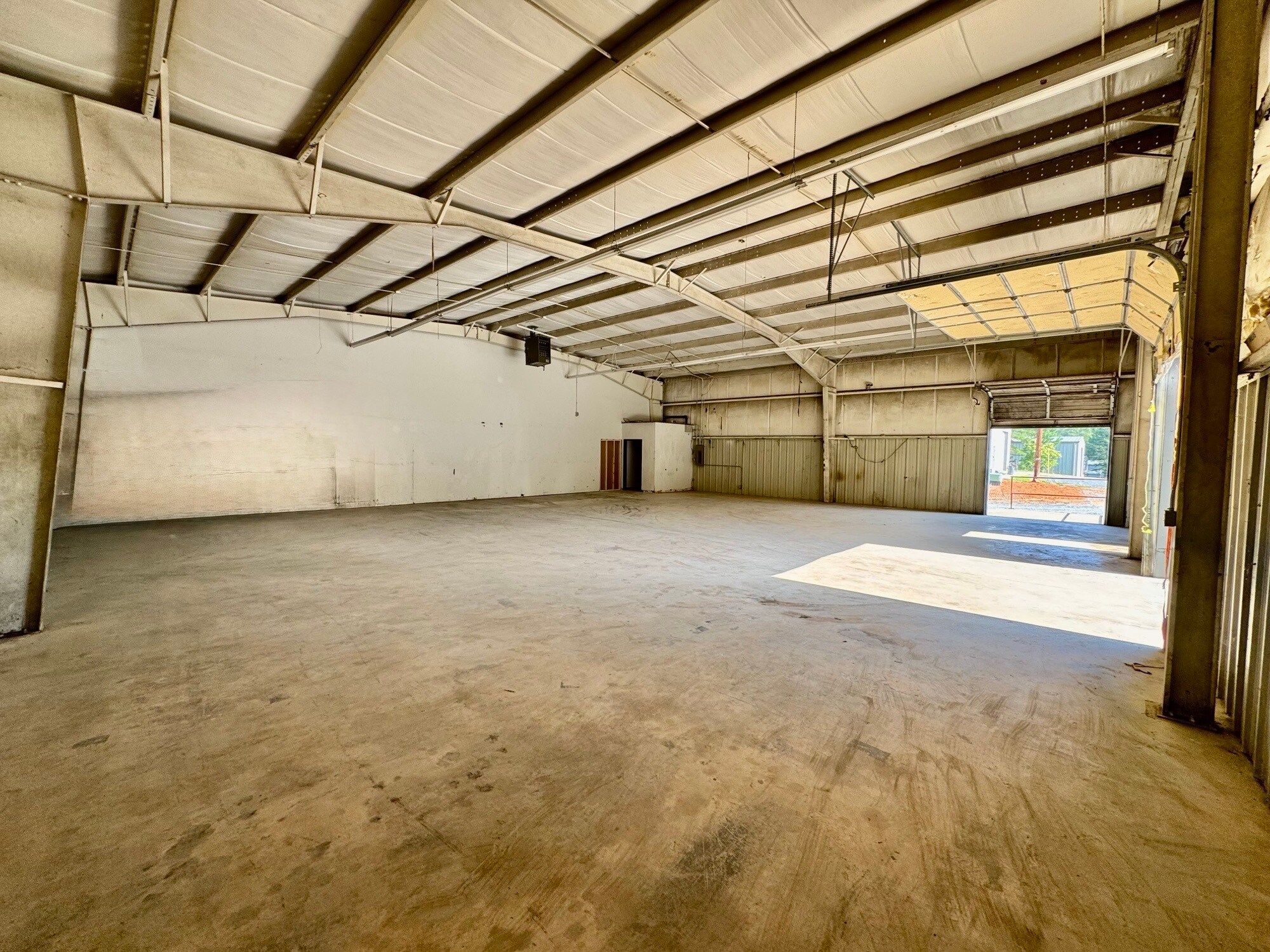 2454 N Fayetteville St, Asheboro, NC à louer Photo de l’immeuble– Image 1 sur 10