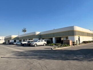 Plus de détails pour 14908-14918 Gwenchris Ct, Paramount, CA - Industriel/Logistique à louer