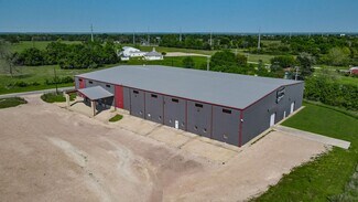 Plus de détails pour 21930 Kathy Fleming Rd, Navasota, TX - Spécialisé à vendre