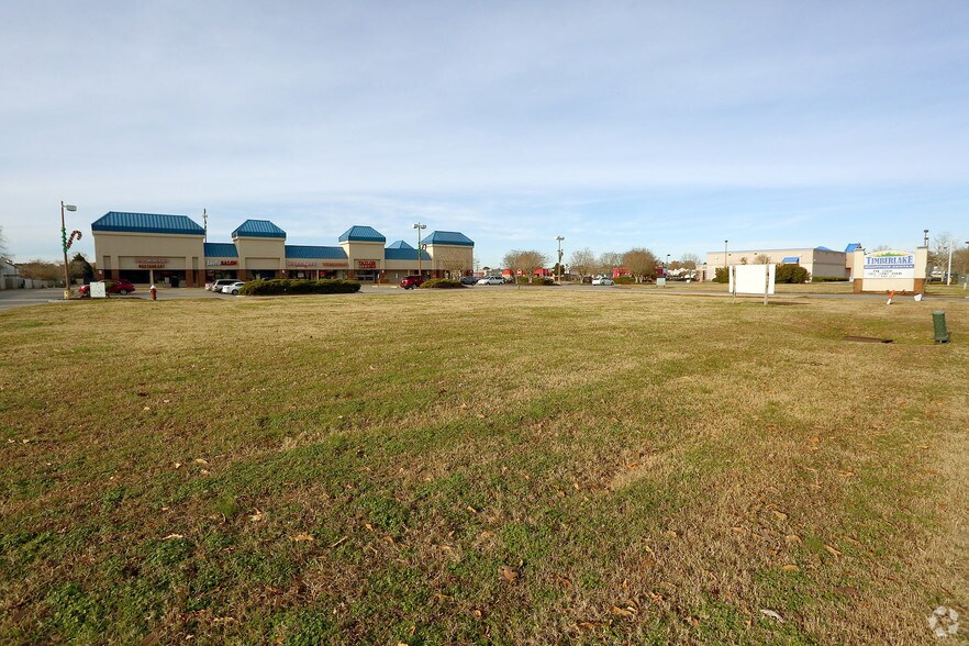 S PLAZA Trl, Virginia Beach, VA à vendre - Photo de l’immeuble – Image 2 sur 3