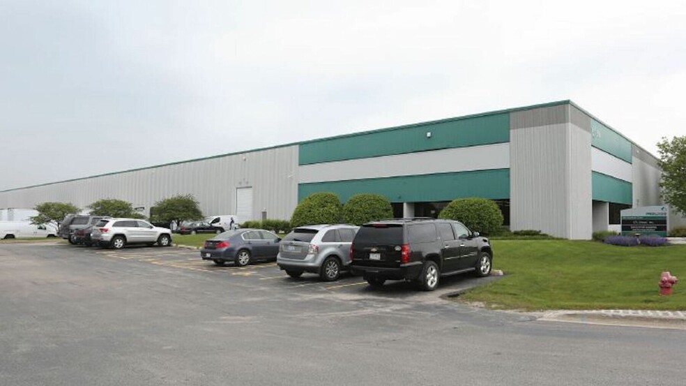 560-590 Supreme Dr, Bensenville, IL à louer - Photo principale – Image 1 sur 5