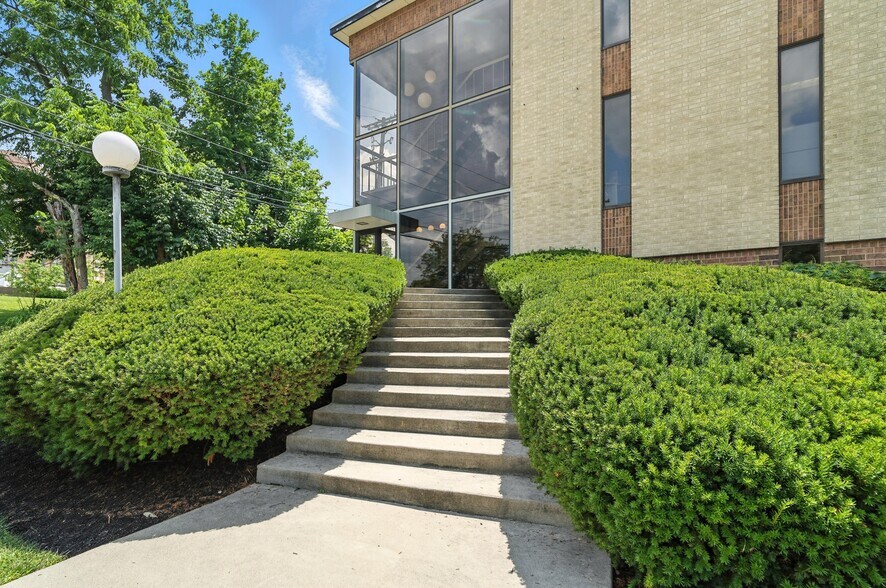1612 Prosser Ave, Dayton, OH à vendre - Photo de l’immeuble – Image 3 sur 30
