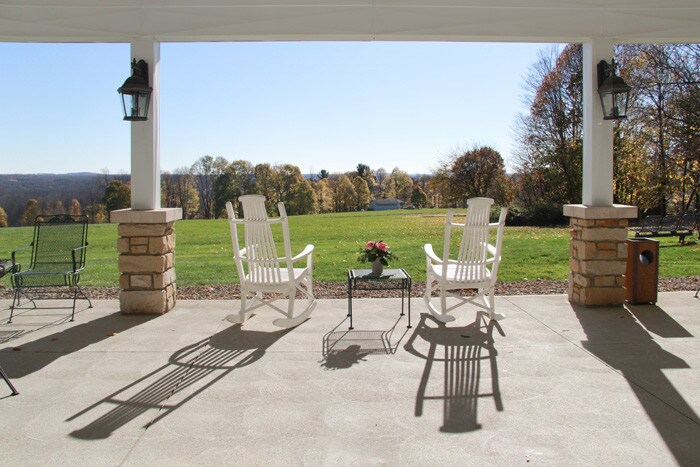 14707 S Cheshire St, Burton, OH à vendre - Photo de l’immeuble – Image 2 sur 25