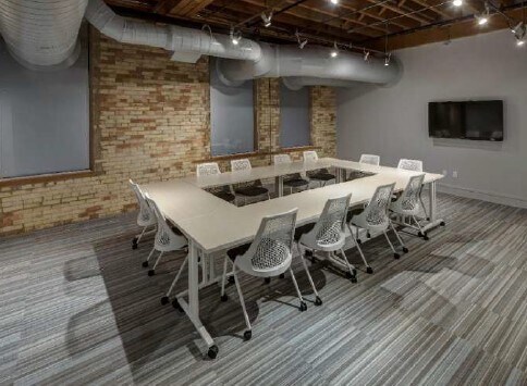 560 5th St NW, Grand Rapids, MI à louer - Photo intérieure – Image 3 sur 15