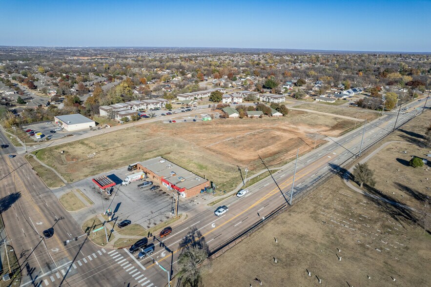 NEQ Rockcreek Rd & Porter Ave, Norman, OK à vendre - Aérien – Image 2 sur 8