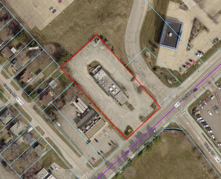 28711 Euclid Ave, Wickliffe, OH à louer - Photo de l’immeuble – Image 3 sur 7