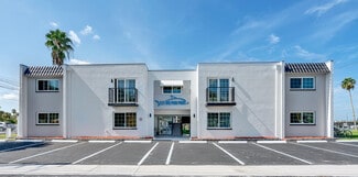 Plus de détails pour 223 Dolphin Pt, Clearwater, FL - Logement à vendre