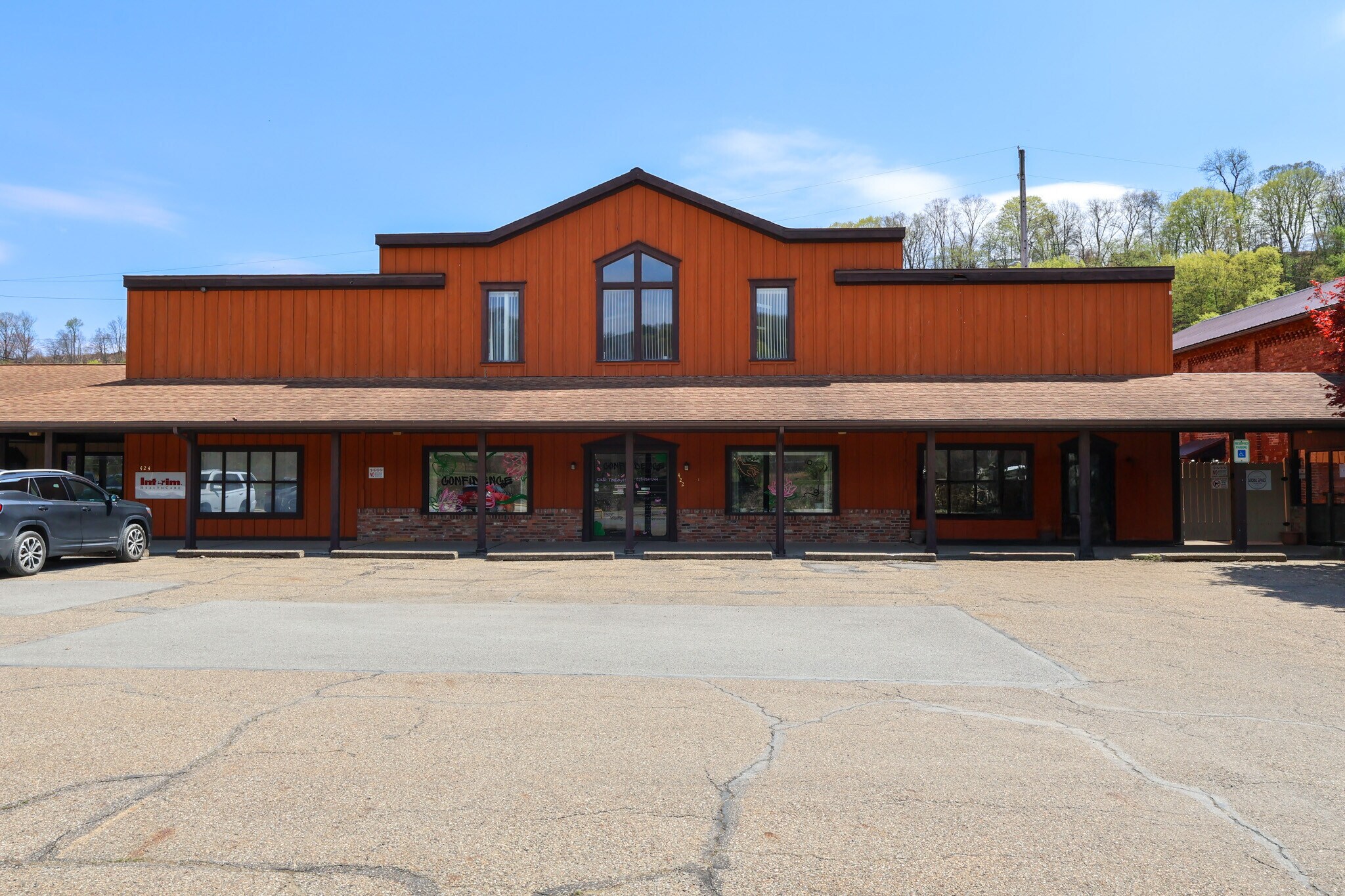 Kittanning & Ford City: Portfolio portefeuille de 39 biens à vendre sur LoopNet.fr Photo principale– Image 1 sur 57