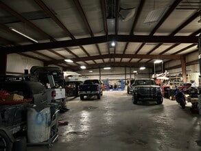 440 N Broadway St, Joshua, TX à louer Photo de l’immeuble– Image 1 sur 13