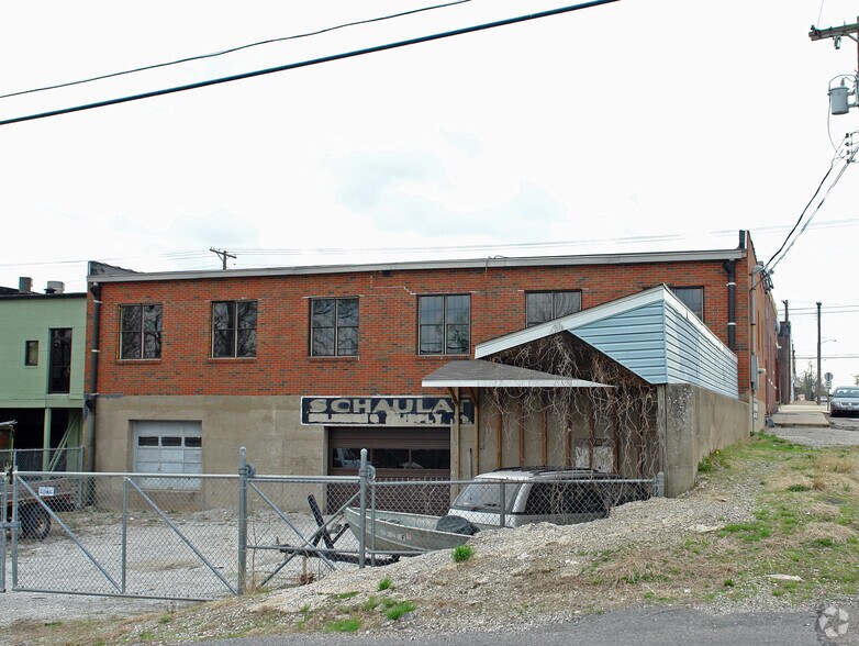 101 E Clay St, Collinsville, IL à vendre - Photo de l’immeuble – Image 2 sur 2