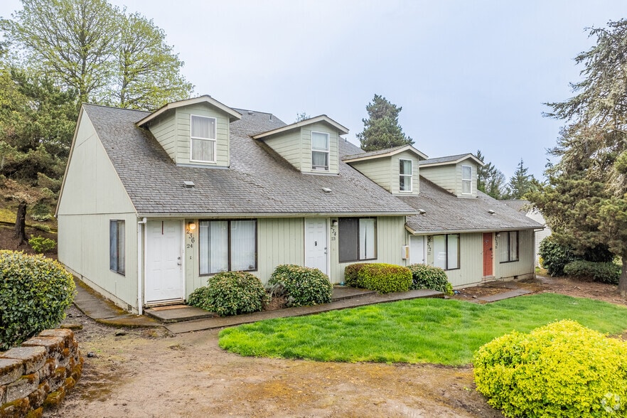 232 College Dr NW, Salem, OR à vendre - Photo principale – Image 1 sur 6