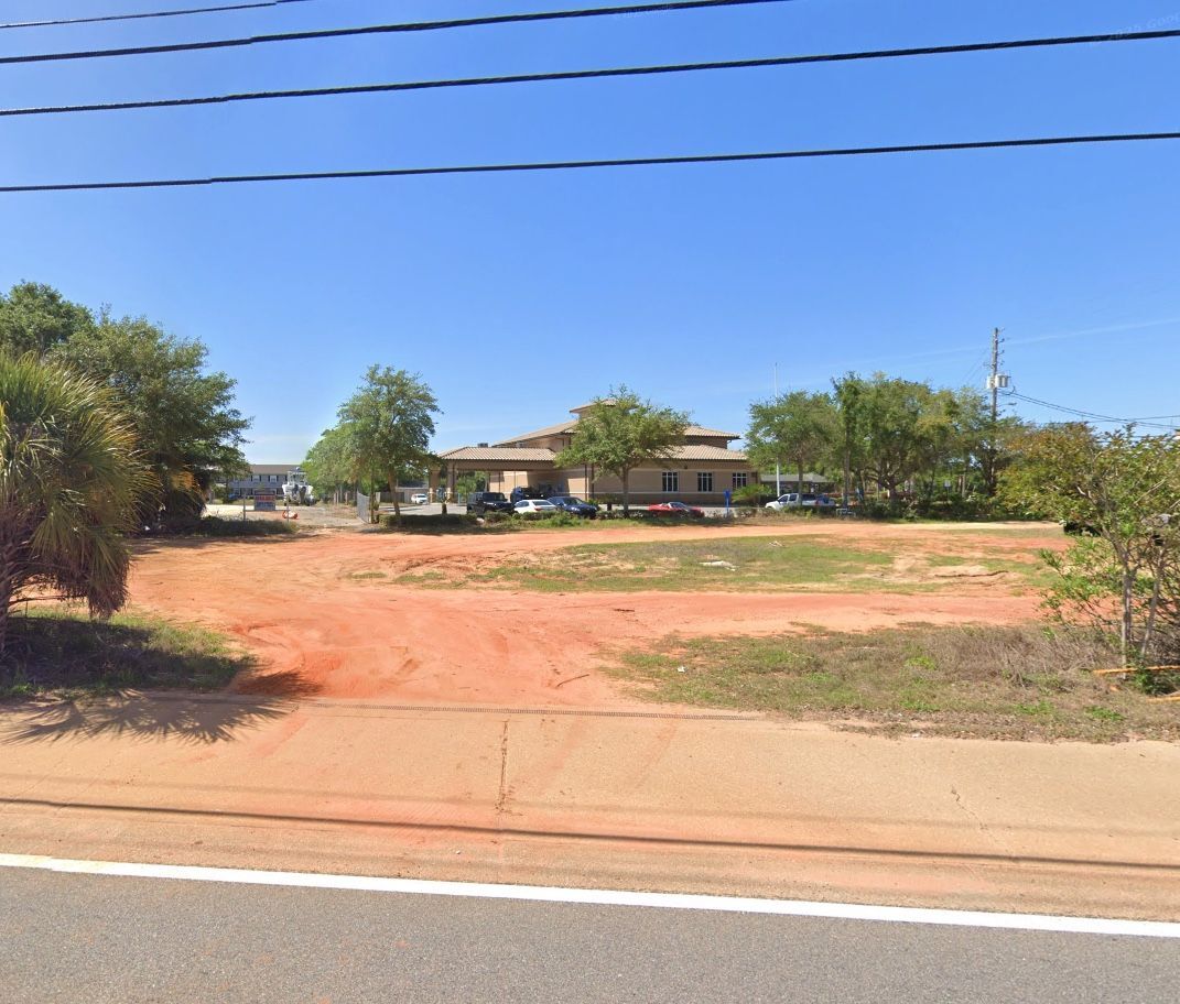 801 Gulf Breeze Pky, Gulf Breeze, FL à louer Photo principale– Image 1 sur 7