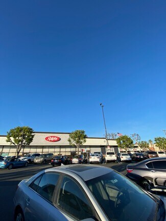 Plus de détails pour 21405-21525 Devonshire St, Chatsworth, CA - Bureau, Local commercial à louer