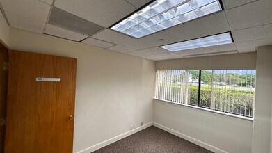 8000 N Federal Hwy, Boca Raton, FL à louer Photo intérieure– Image 1 sur 4