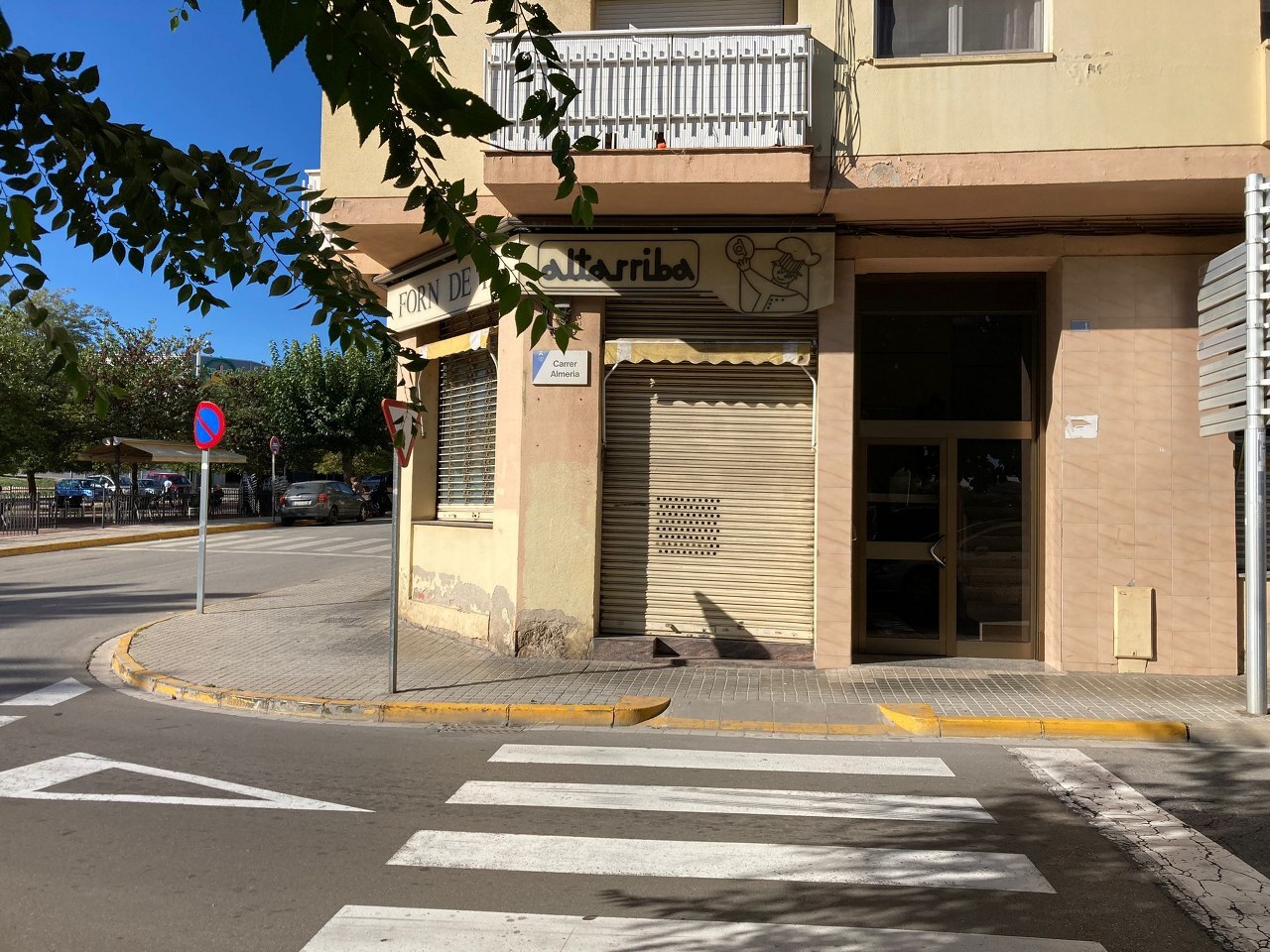 Local commercial dans Santa Margarida de Montbui, Barcelona à louer Photo intérieure– Image 1 sur 7