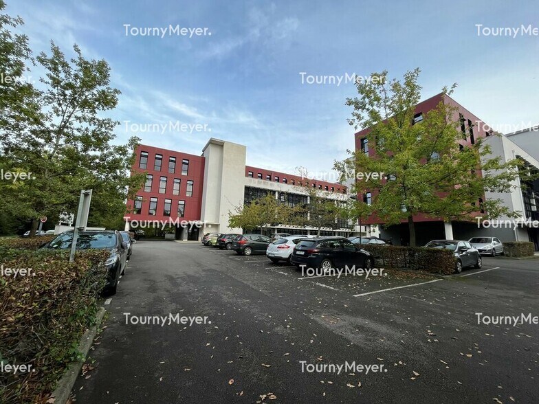 Bureau dans Rennes à vendre - Photo de l’immeuble – Image 3 sur 6