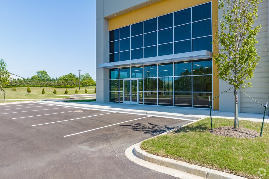 3715 US Hwy 51, Southaven, MS à louer - Photo de l’immeuble – Image 2 sur 21