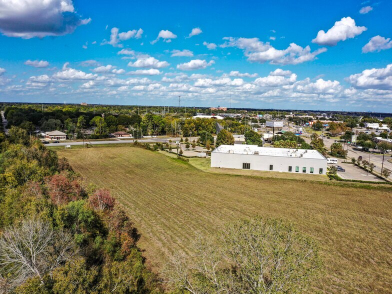 FM 2218 & FM 1640, Rosenberg, TX à vendre - Photo de l’immeuble – Image 1 sur 32
