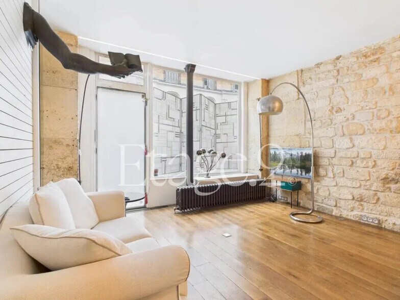 Local commercial dans Paris à louer - Photo intérieure – Image 1 sur 4