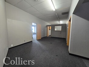 615-671 Blue Lakes Blvd N, Twin Falls, ID à louer Photo intérieure– Image 2 sur 4