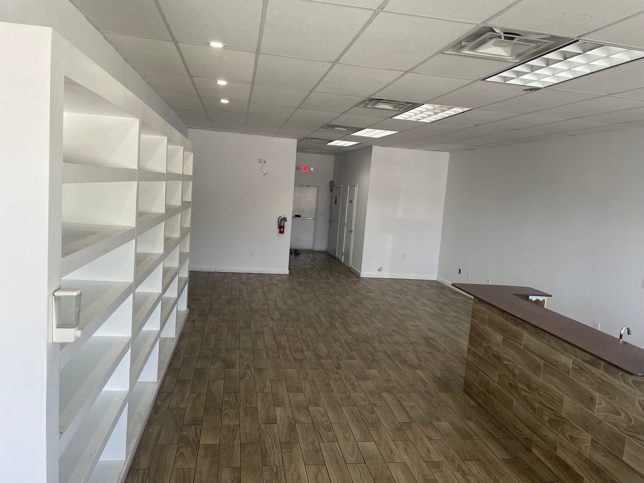 9600 SW 77th Ave, Miami, FL à louer Photo intérieure– Image 1 sur 8