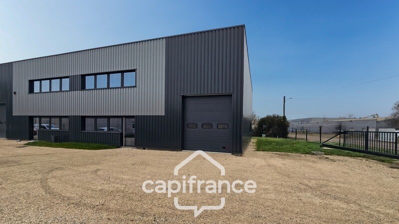 Industriel/Logistique dans Crissey à louer - Photo de l’immeuble – Image 2 sur 4