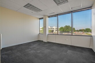 200 E Campus View Blvd, Columbus, OH à louer Photo intérieure– Image 2 sur 6