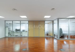 Bureau dans Barcelone, Barcelona à louer Photo intérieure– Image 2 sur 10