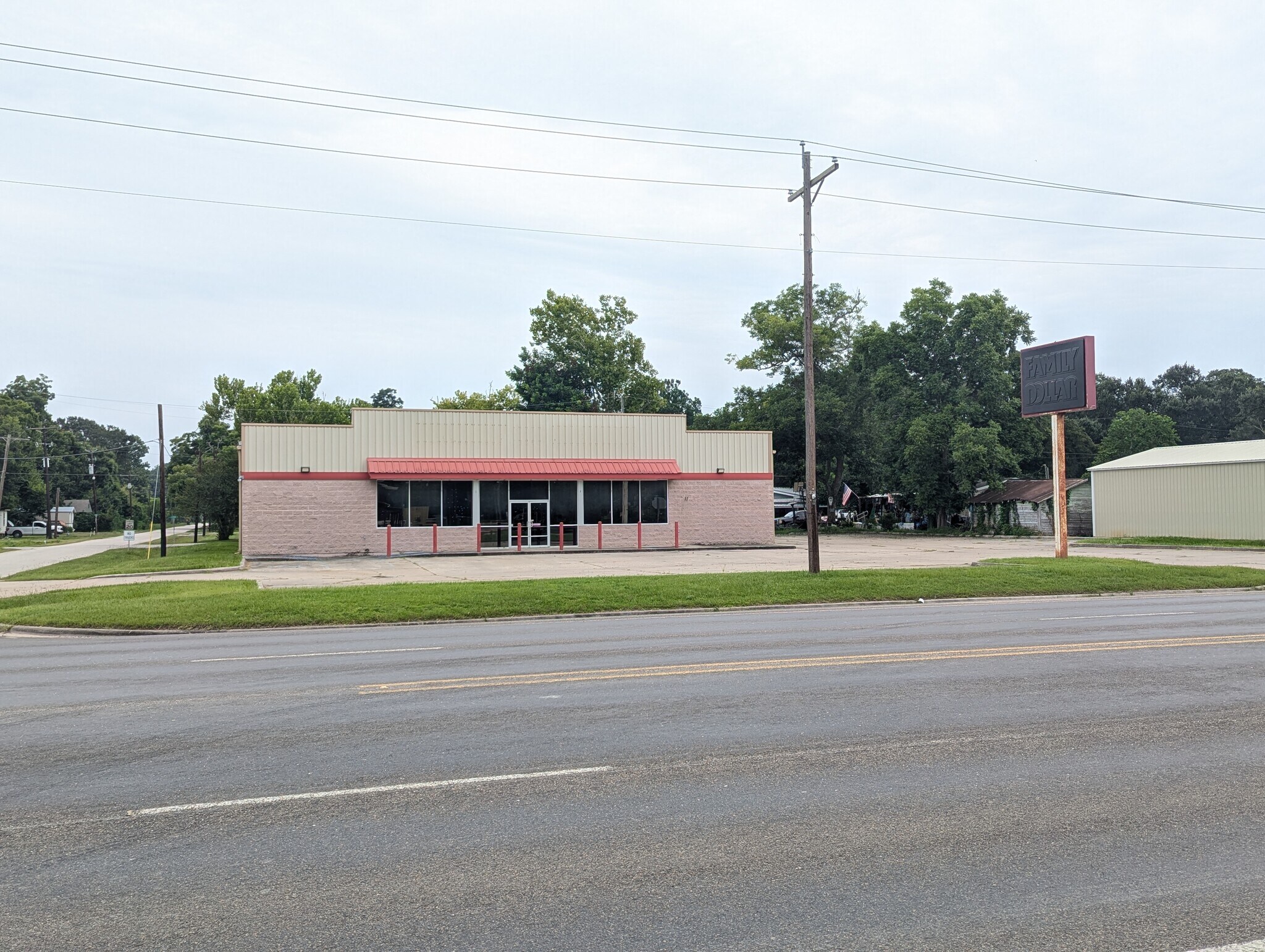 411 E Main St, Daisetta, TX à vendre Photo de l’immeuble– Image 1 sur 23