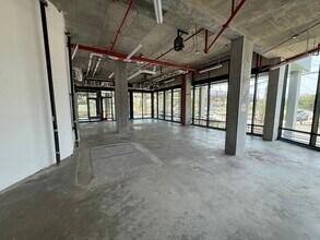 331 Beach 35th St, Far Rockaway, NY à louer Photo intérieure– Image 2 sur 4