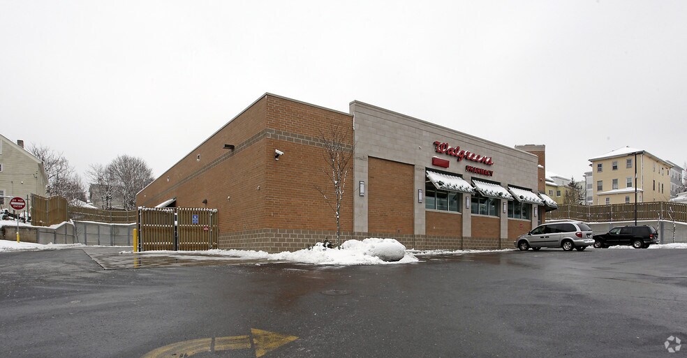 220 Grafton St, Worcester, MA à louer - Photo de l’immeuble – Image 3 sur 5