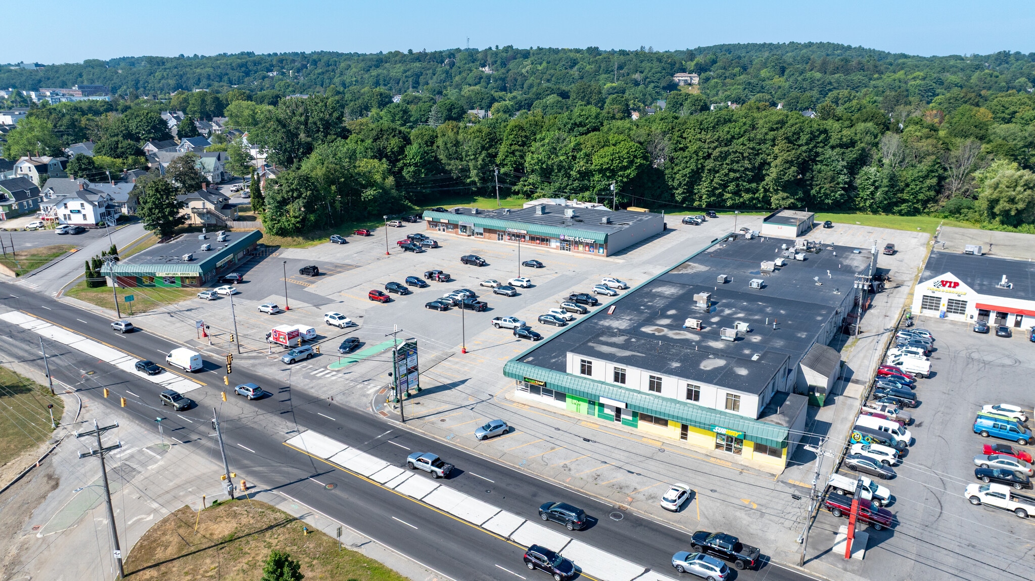 120 Center St, Auburn, ME à louer Photo intérieure– Image 1 sur 7