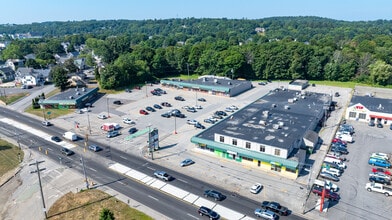 120 Center St, Auburn, ME à louer Photo intérieure– Image 1 sur 7