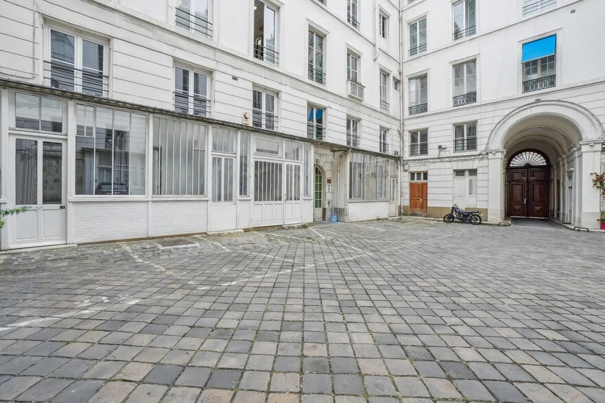68 Rue De La Chaussee D'Antin, Paris à louer - Photo de l’immeuble – Image 3 sur 14
