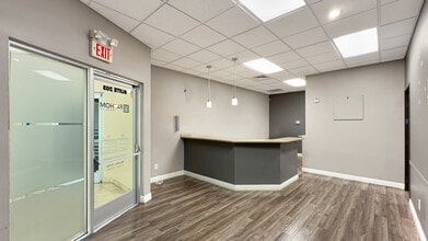 3585 E Flamingo Rd, Las Vegas, NV à louer Photo intérieure– Image 2 sur 9