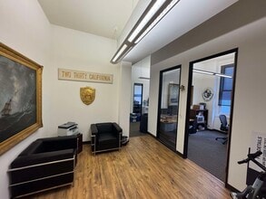 230 California St, San Francisco, CA à louer Photo intérieure– Image 1 sur 5