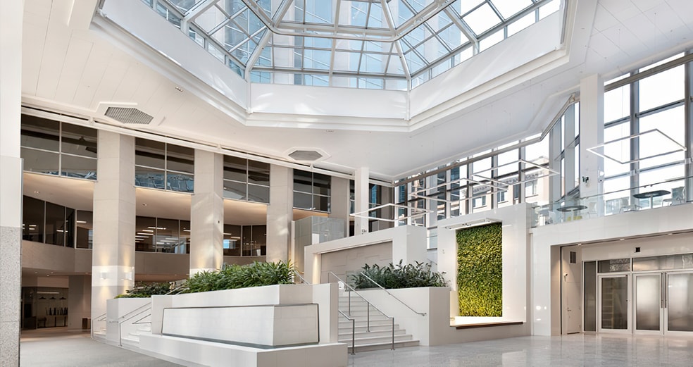 50 O'Connor St, Ottawa, ON à louer - Hall d’entrée – Image 1 sur 9