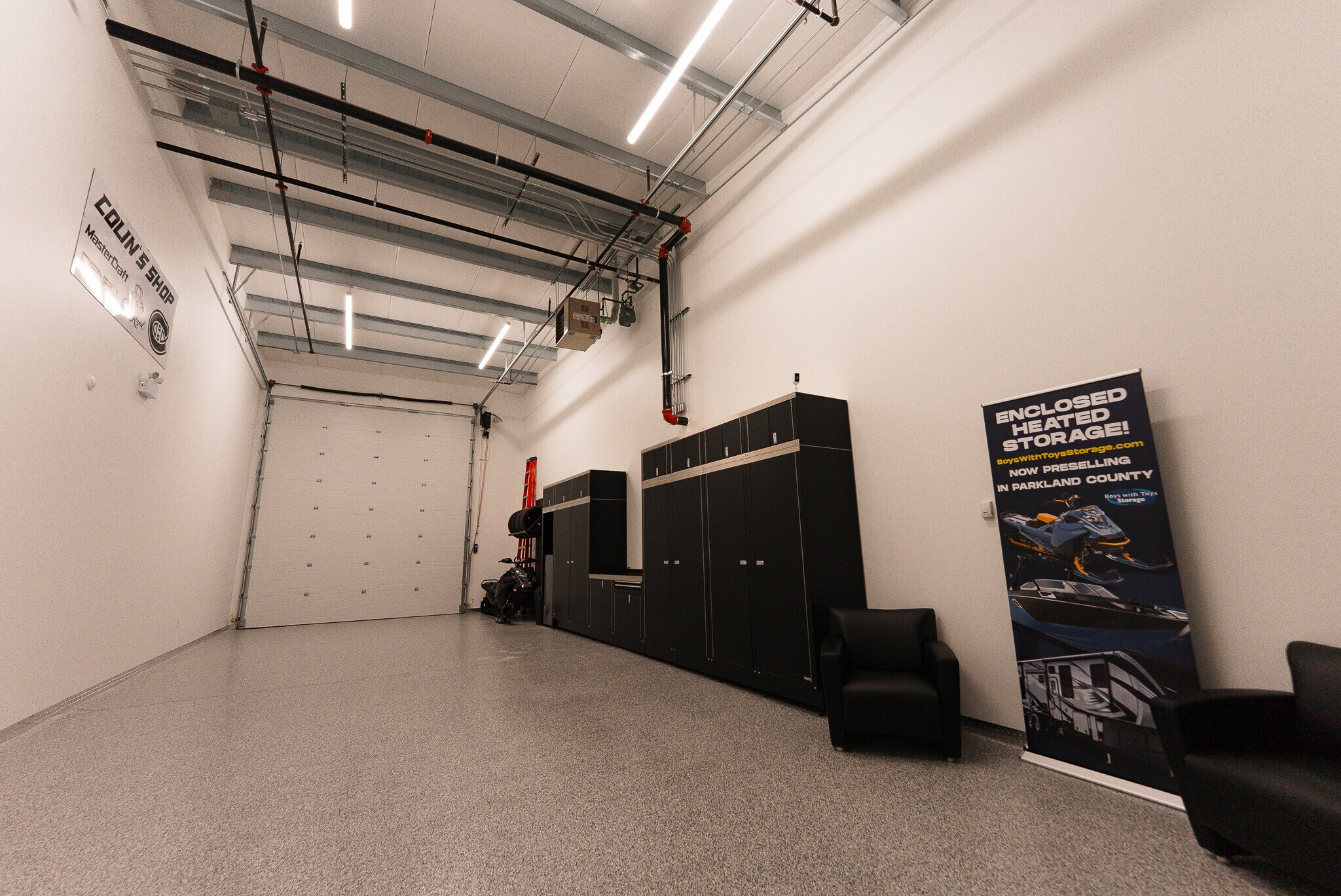 27201 Township Road 532A, Parkland County, AB à vendre Photo de l’immeuble– Image 1 sur 14